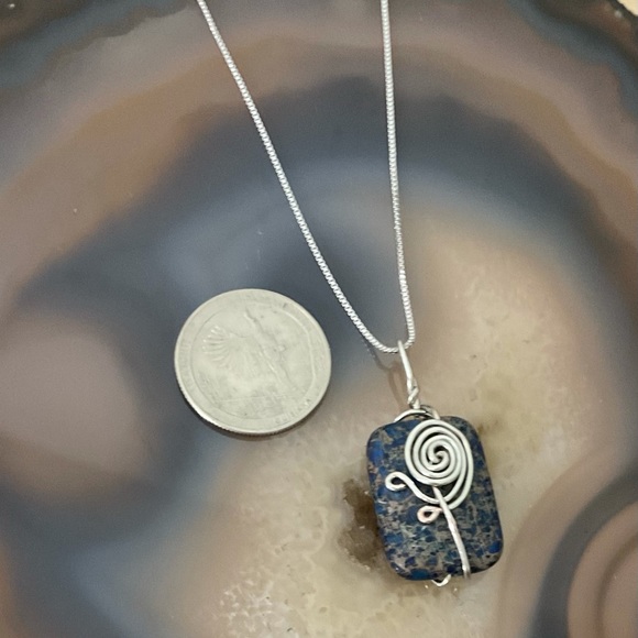 Handmade lapis silver wire wrapped pendant necklace - Picture 3 of 6